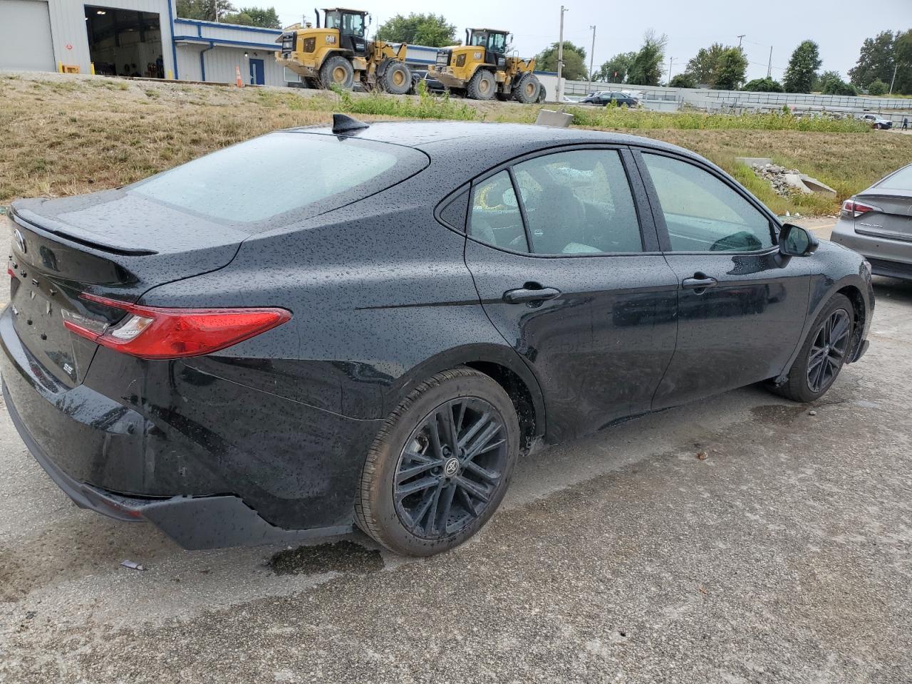 2025 Toyota Camry Xse - Фото 3