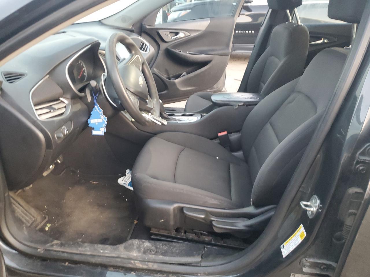2017 Chevrolet Malibu Ls - Фото 7