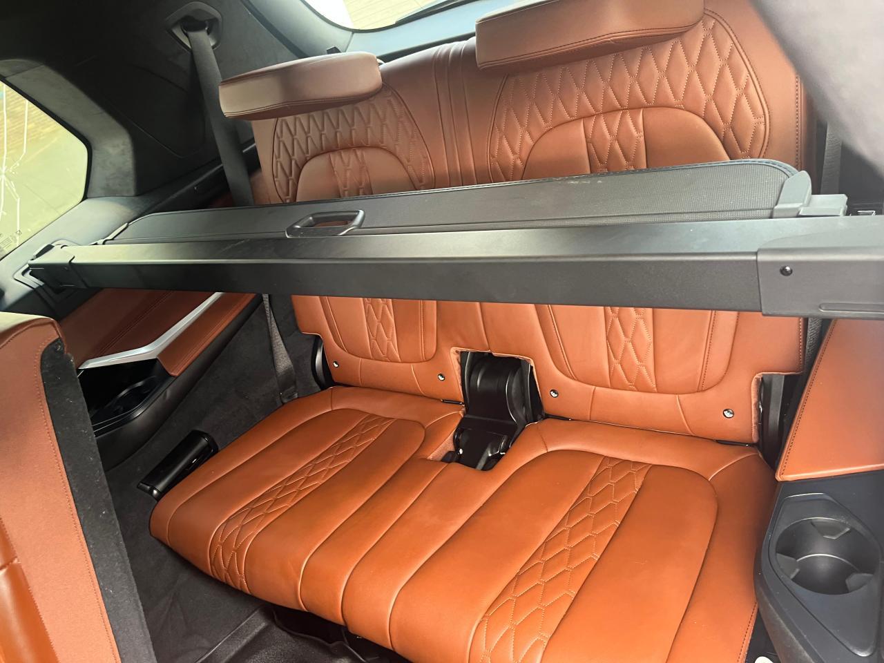 2023 BMW X7 M60I - Фото 5