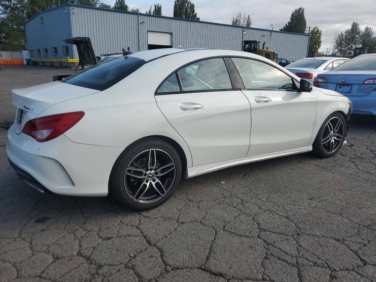 2018 Mercedes-Benz Cla 250 4Matic - Фото 3