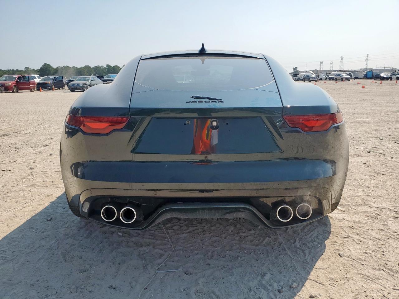 2024 Jaguar F-Type R Dynamic - Image 6