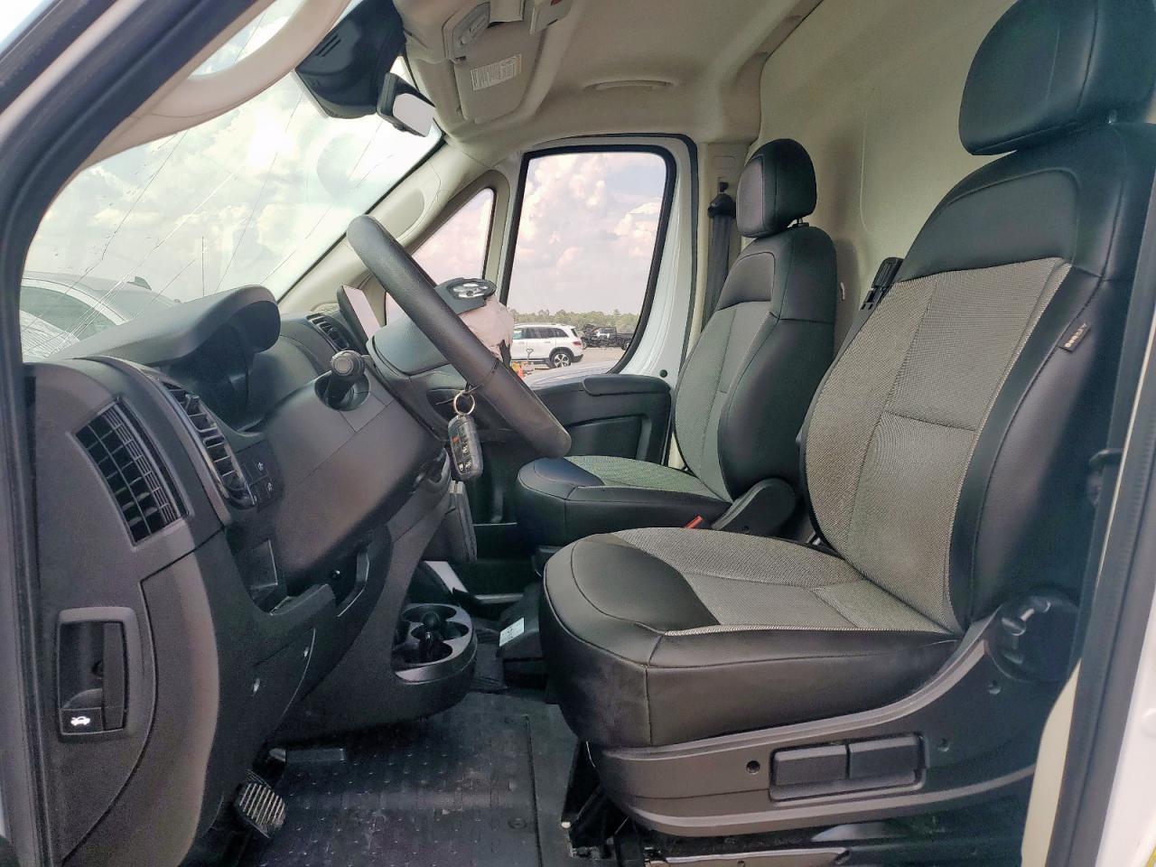 2022 Ram Promaster 2500 2500 High - Image 7