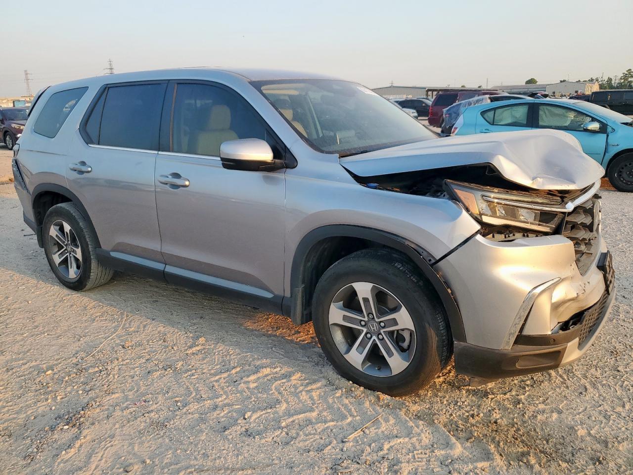 2024 Honda Pilot Exl - Image 4