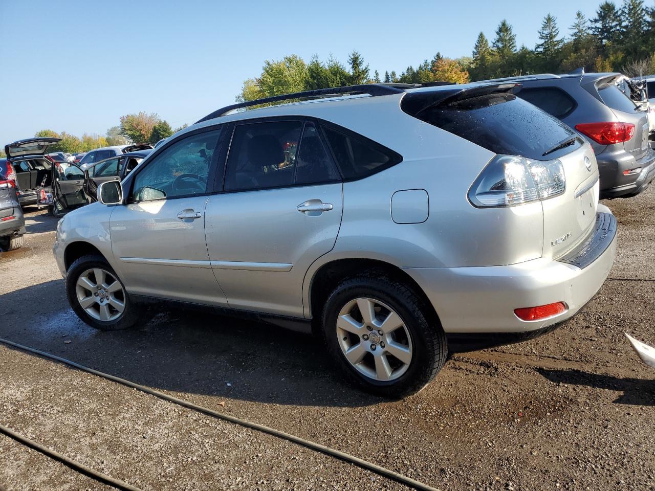 2004 Lexus Rx 330 - Image 2