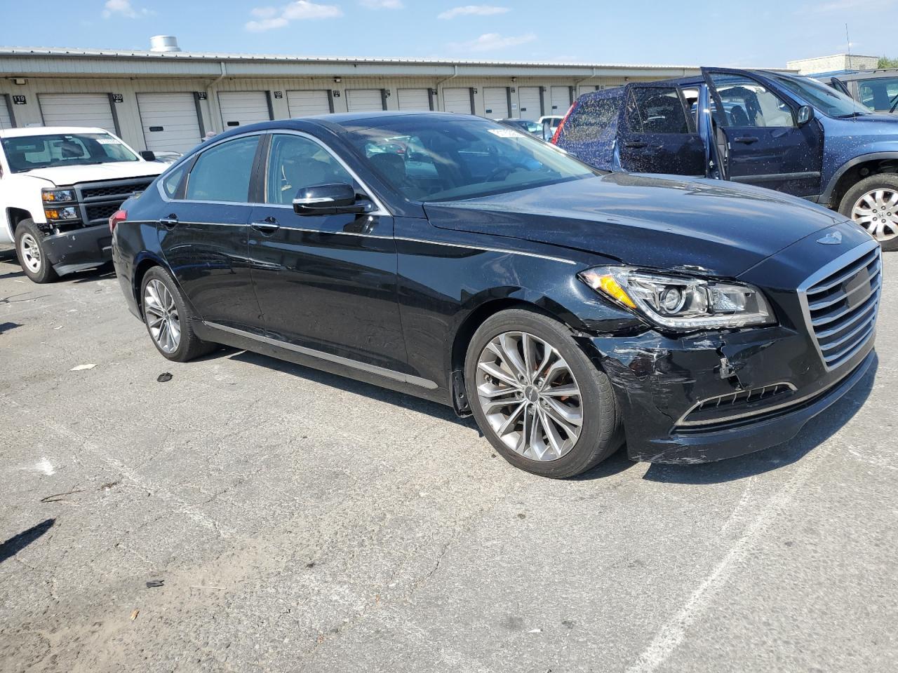 2015 Hyundai Genesis 3.8L - Фото 4
