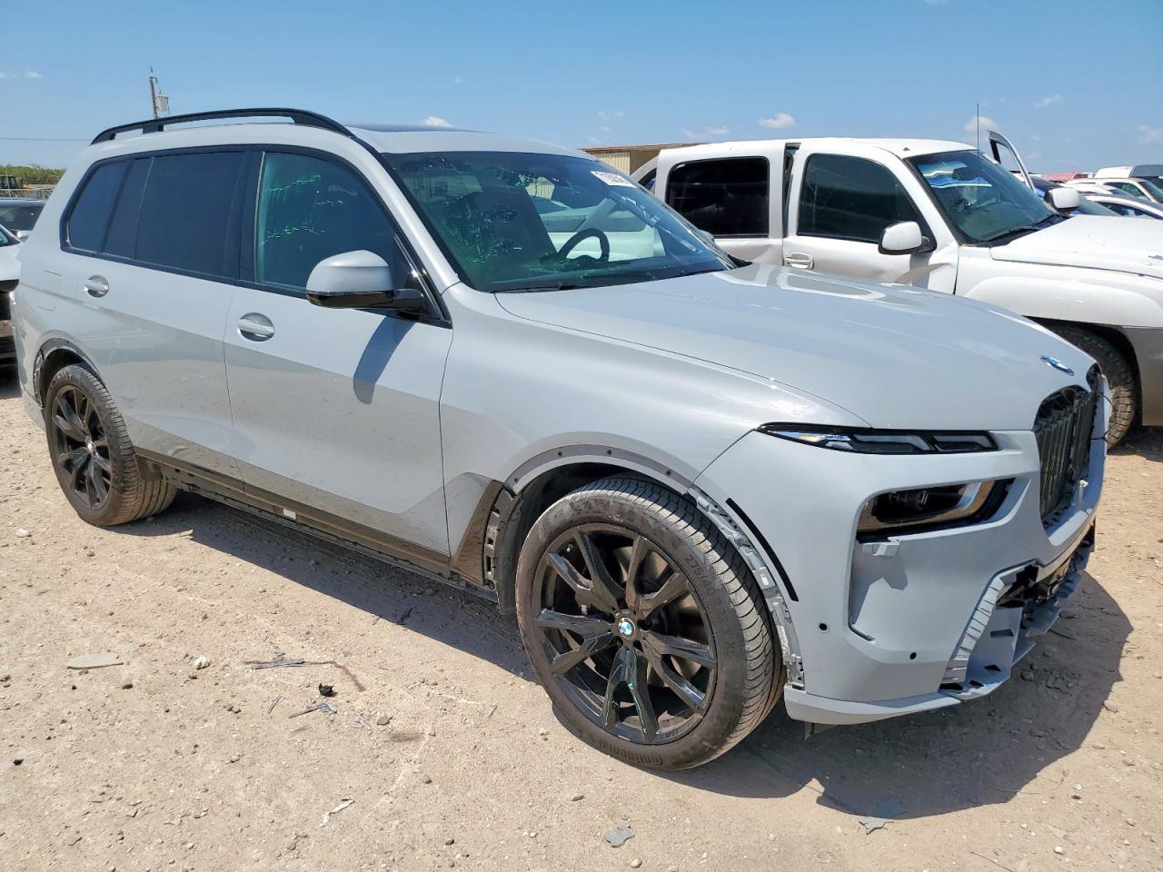 2024 BMW X7 xDrive40I - Фото 4