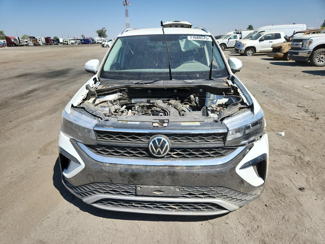 2022 Volkswagen Taos Se - Фото 5