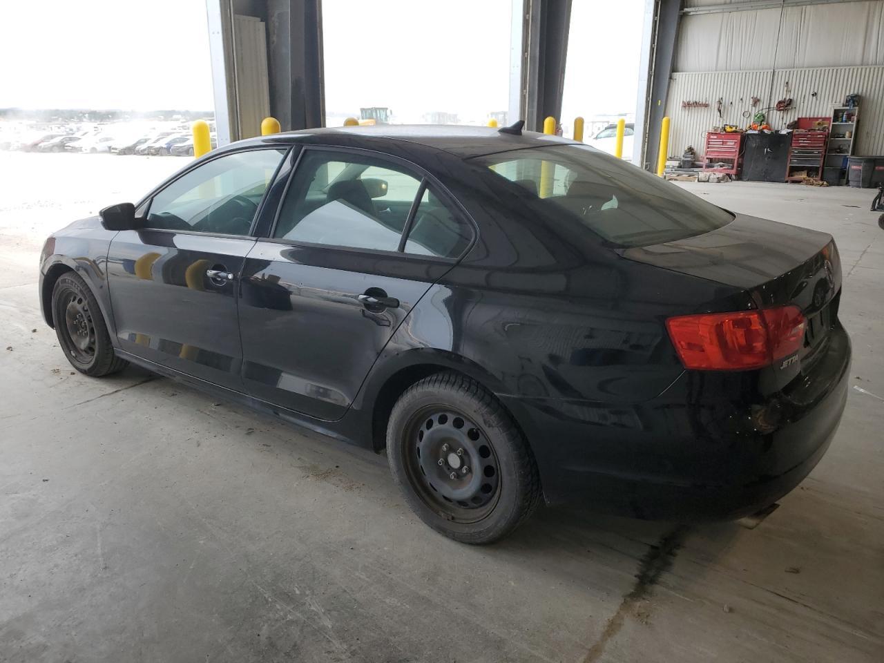 2014 Volkswagen Jetta Se - Image 2