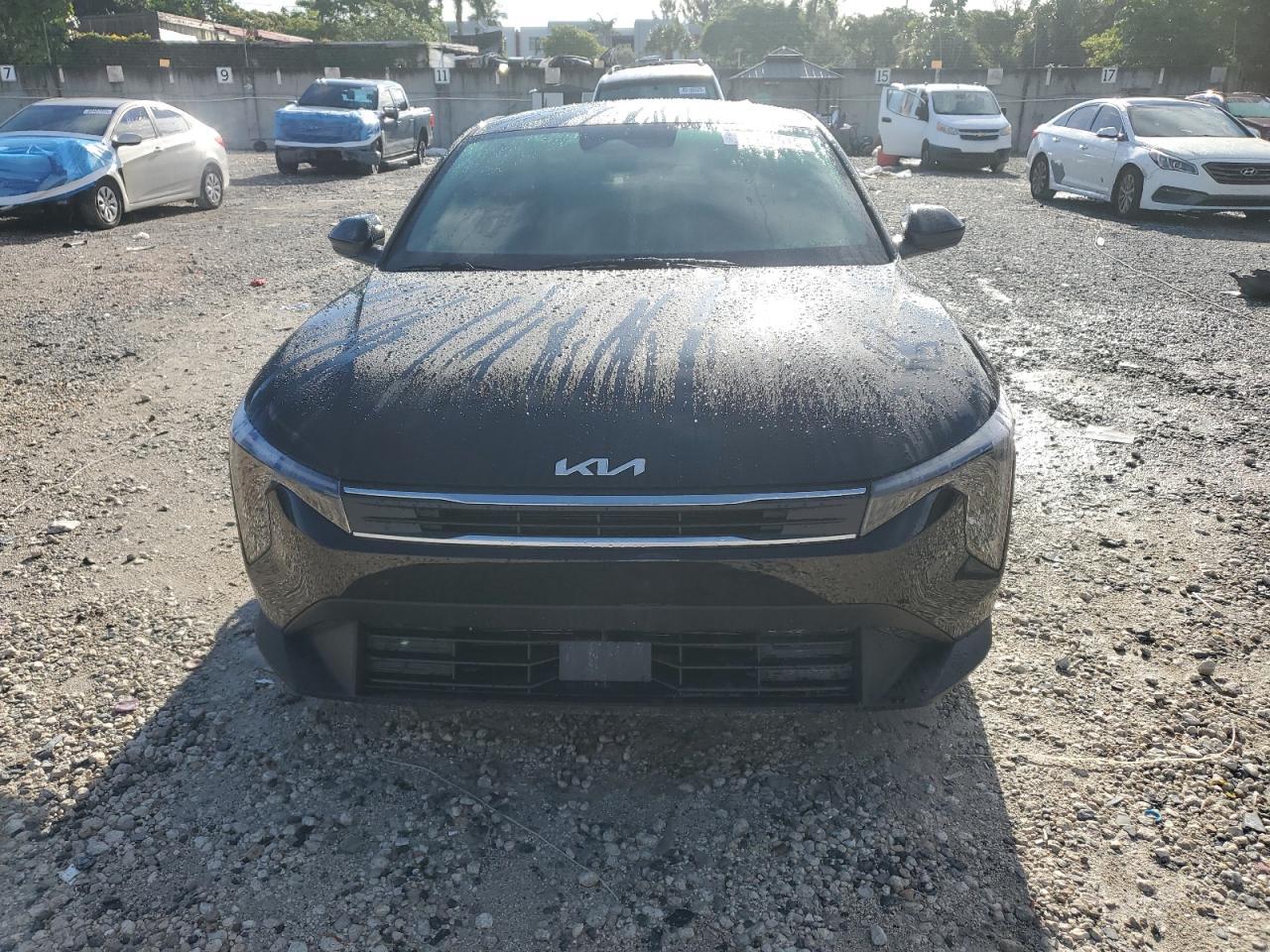 2025 Kia K4 Lx - Image 5