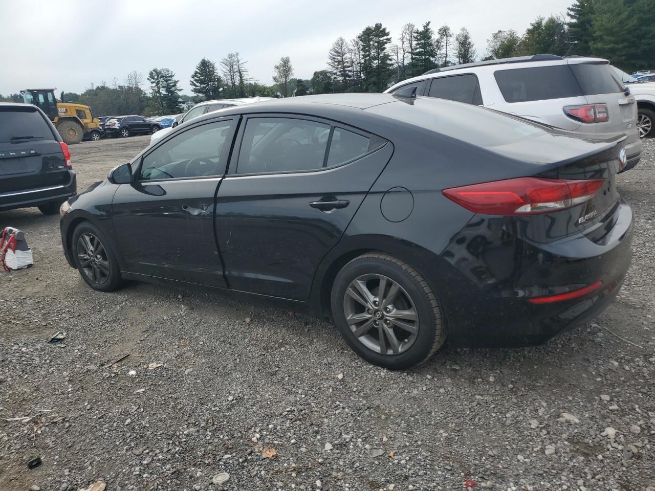2017 Hyundai Elantra Se - Image 2