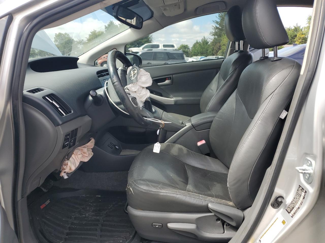 2011 Toyota Prius - Фото 7