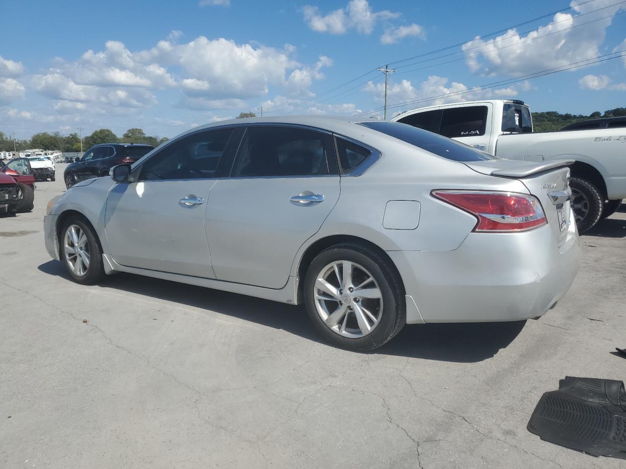 2013 Nissan Altima 2.5 - Image 2