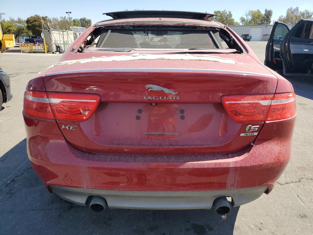 2018 Jaguar Xe S - Фото 6