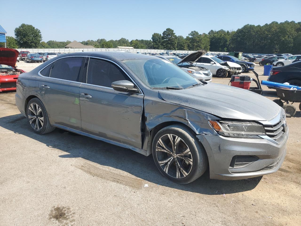 2021 Volkswagen Passat Se - Фото 4