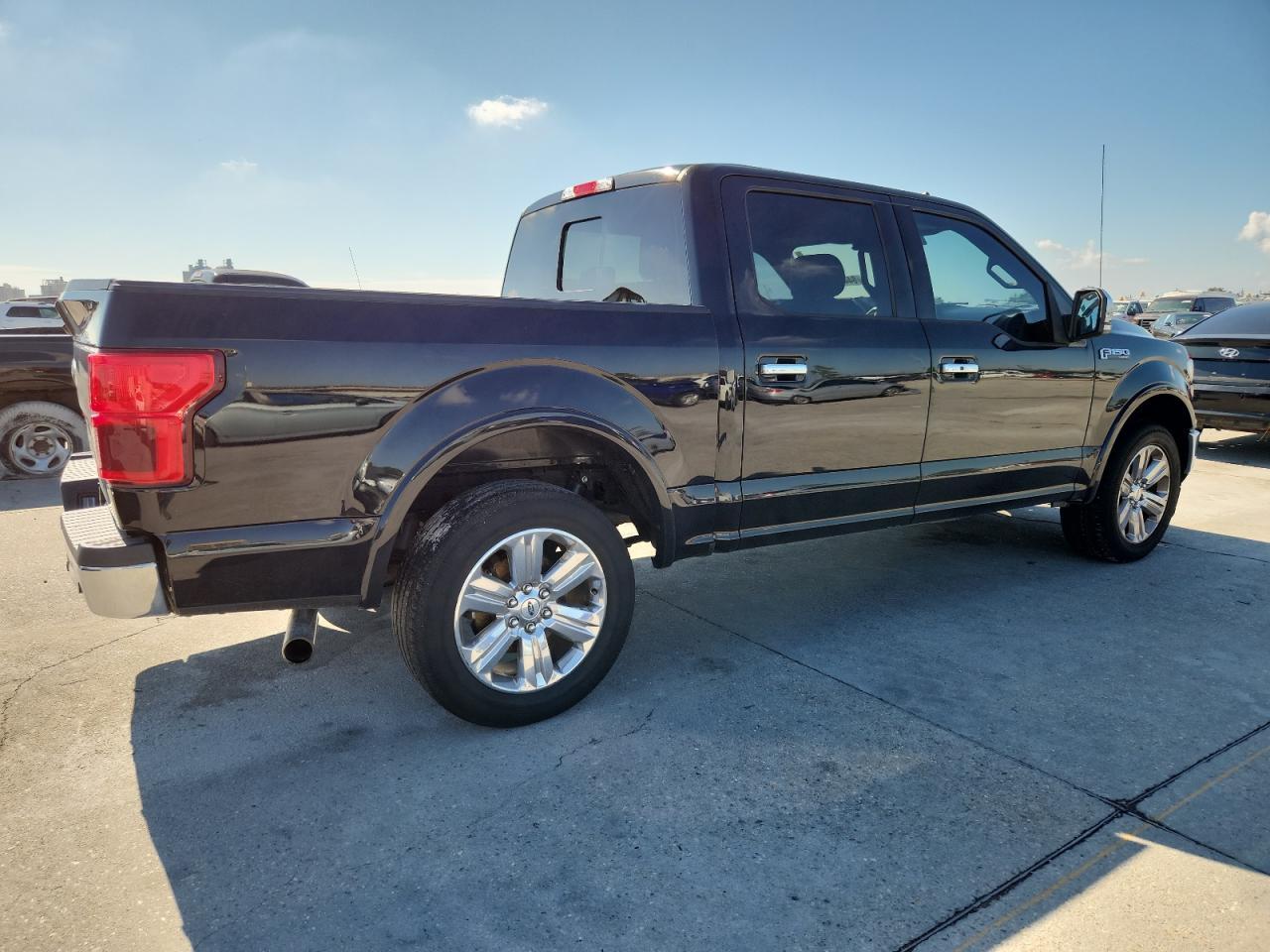 2019 Ford F150 Supercrew - Фото 3