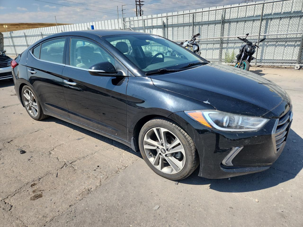 2017 Hyundai Elantra Se - Фото 4