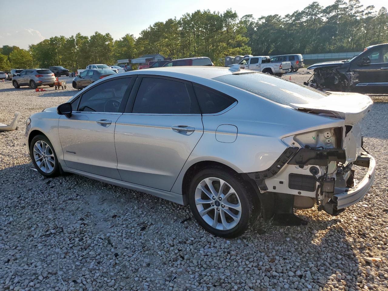 2019 Ford Fusion Se - Фото 2