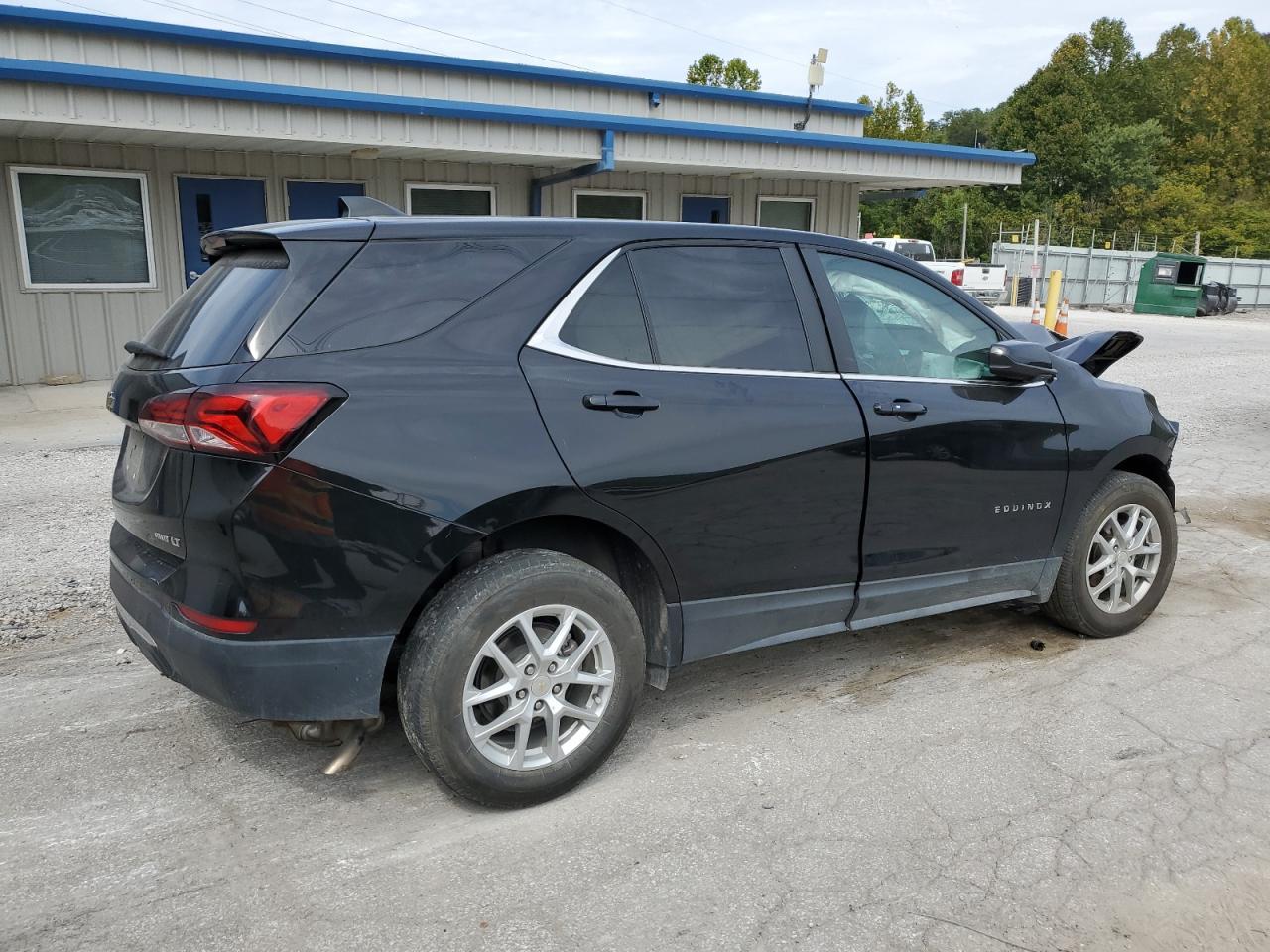 2023 Chevrolet Equinox Lt - Фото 3