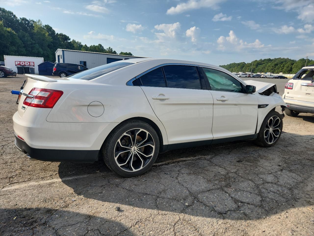 2015 Ford Taurus Sho - Фото 3