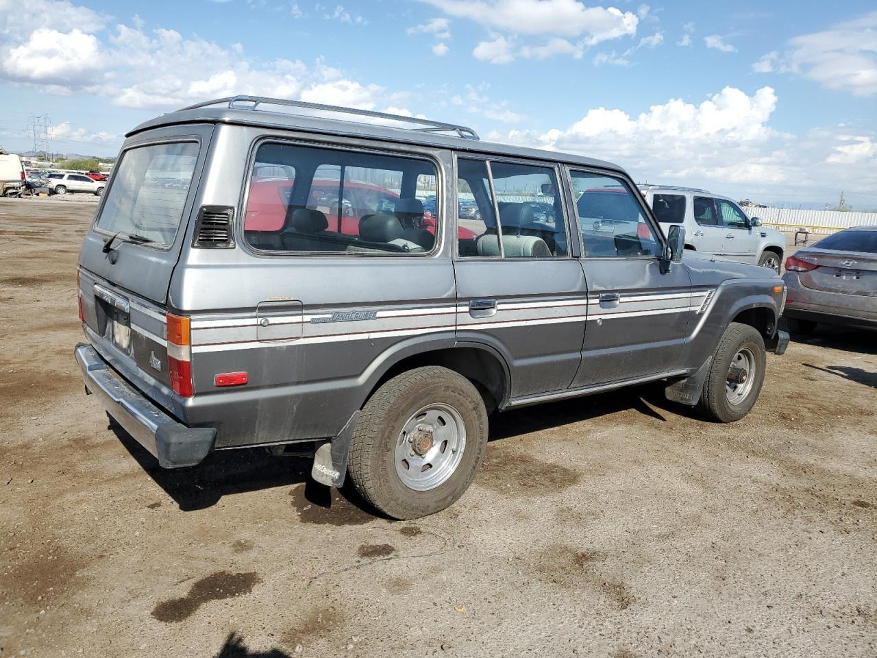 1988 Toyota Land Cruiser Fj62 Gx - Фото 3