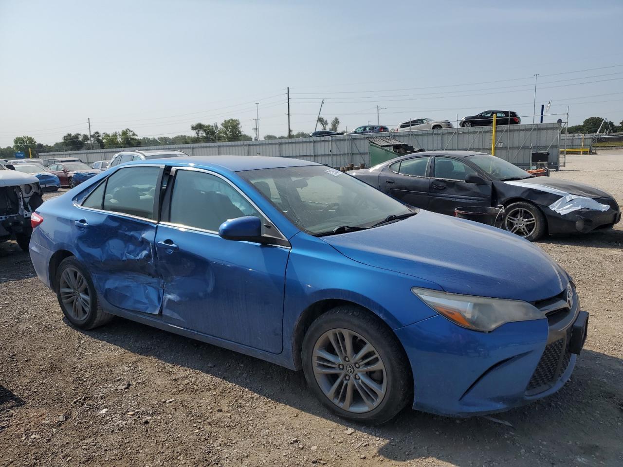 2017 Toyota Camry Le - Image 4