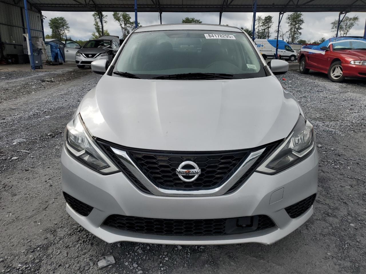 2017 Nissan Sentra S - Фото 5