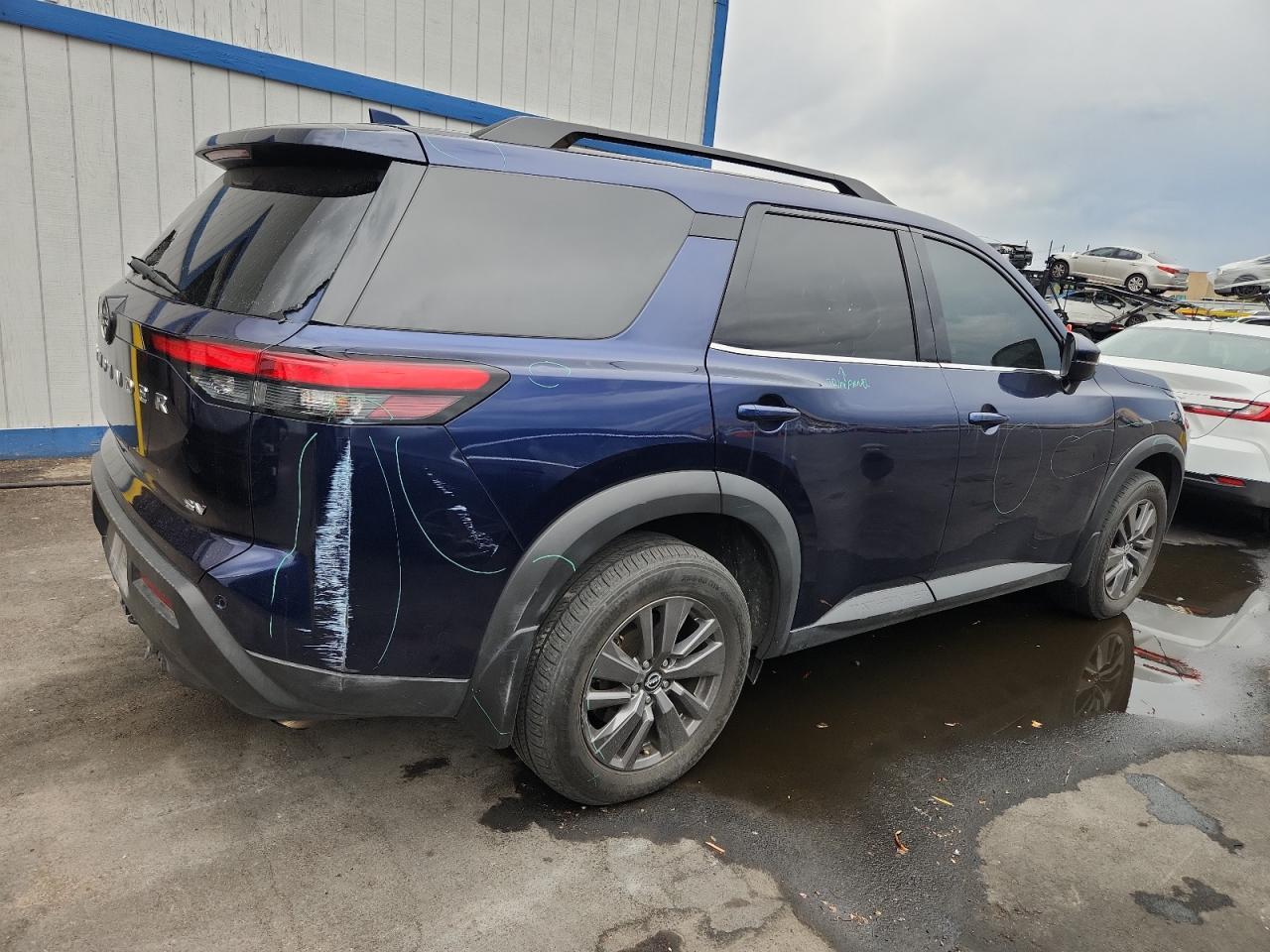 2022 Nissan Pathfinder Sv - Фото 3