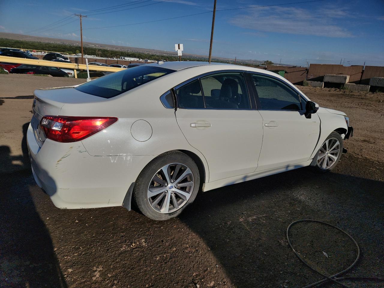 2015 Subaru Legacy 2.5I Limited - Фото 3