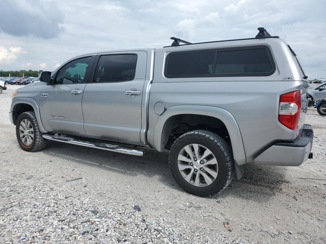 2016 Toyota Tundra Crewmax Limited - Фото 2
