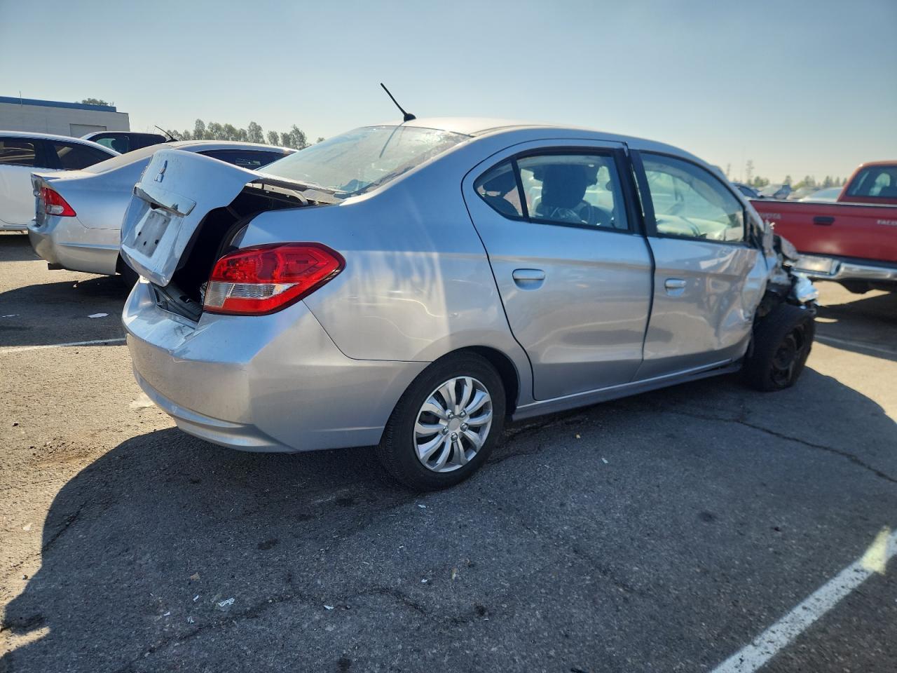 2020 Mitsubishi Mirage G4 Es - Image 3