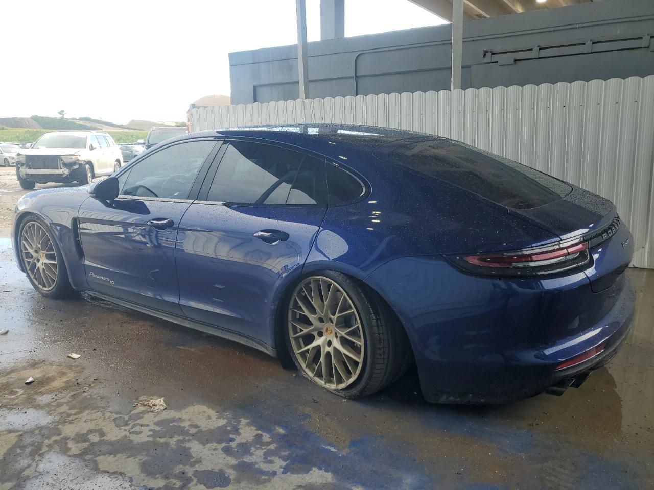 2020 Porsche Panamera Base - Image 2