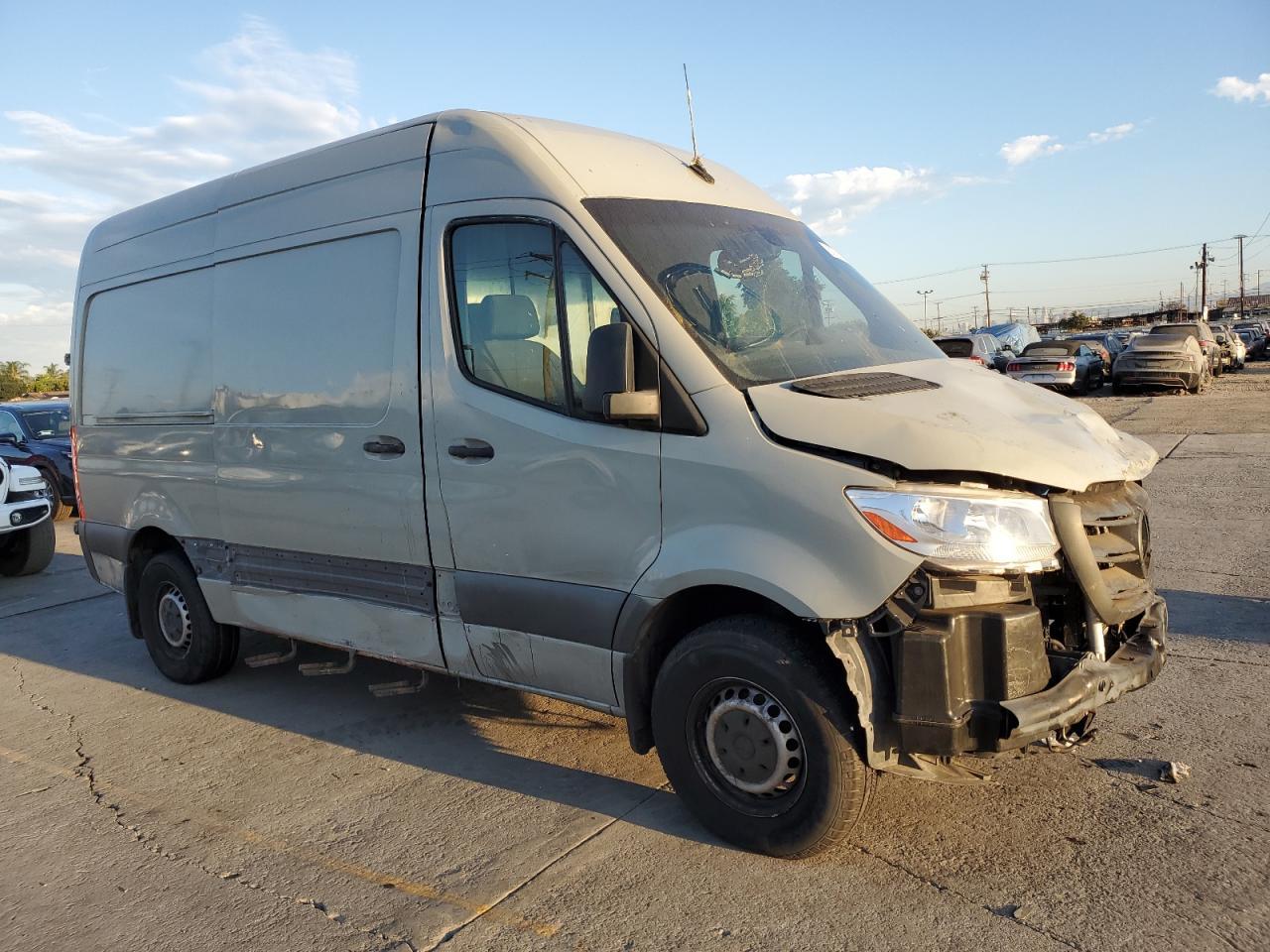 2019 Mercedes-Benz Sprinter 2500/3500 - Фото 4