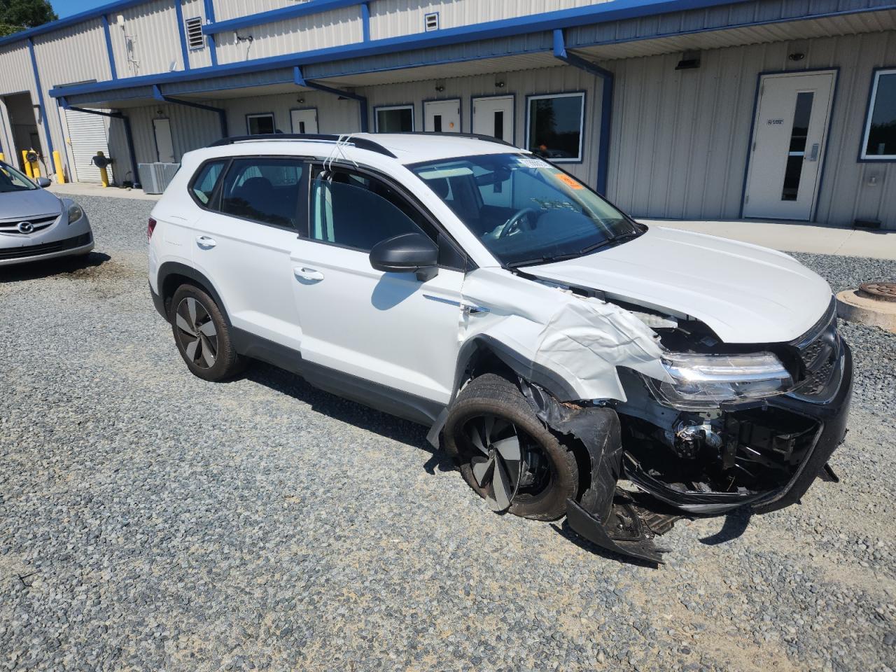 2023 Volkswagen Taos S - Image 4