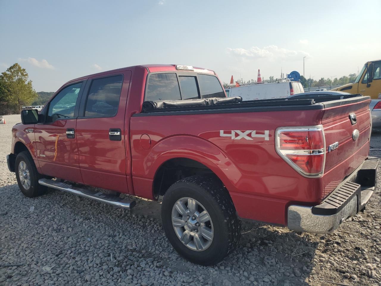 2011 Ford F150 Supercrew - Фото 2
