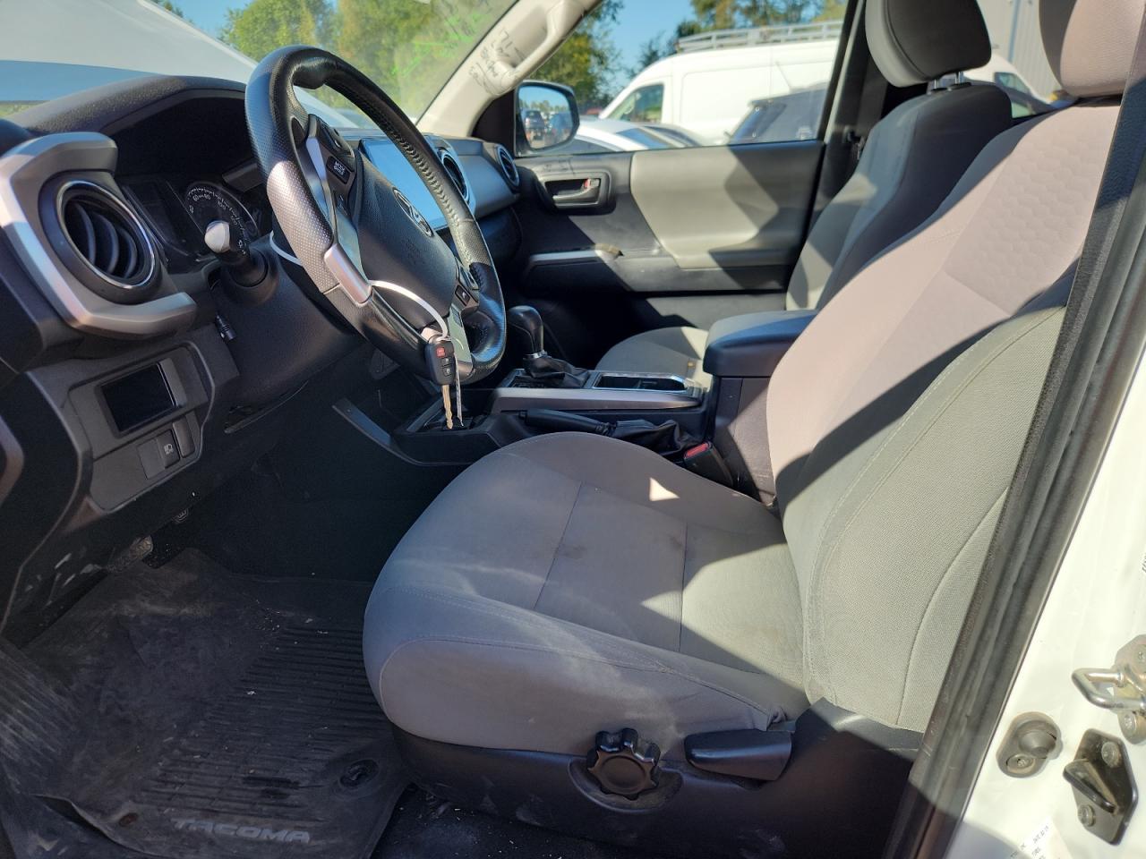 2019 Toyota Tacoma Access Cab - Image 7
