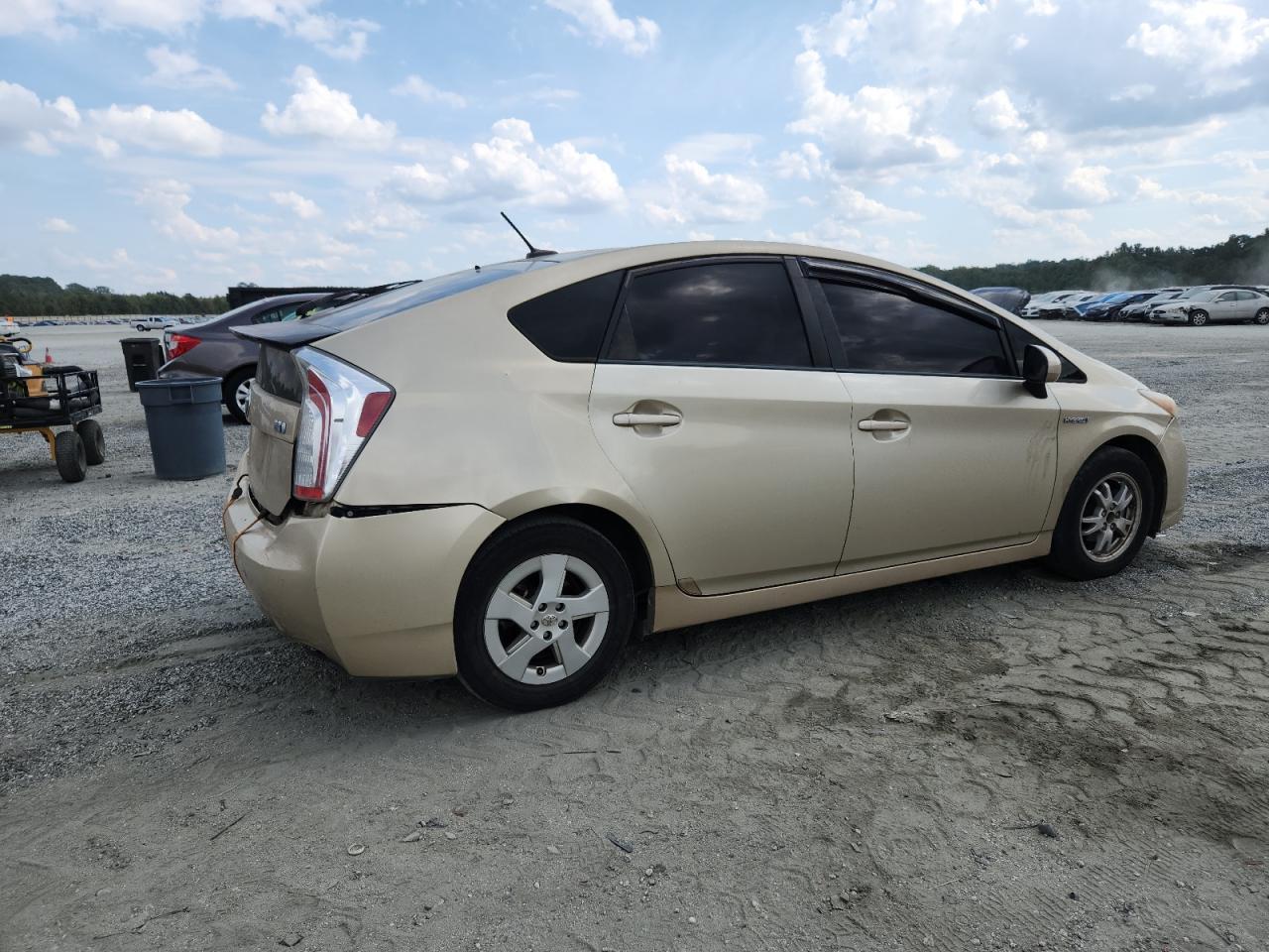 2011 Toyota Prius - Фото 3
