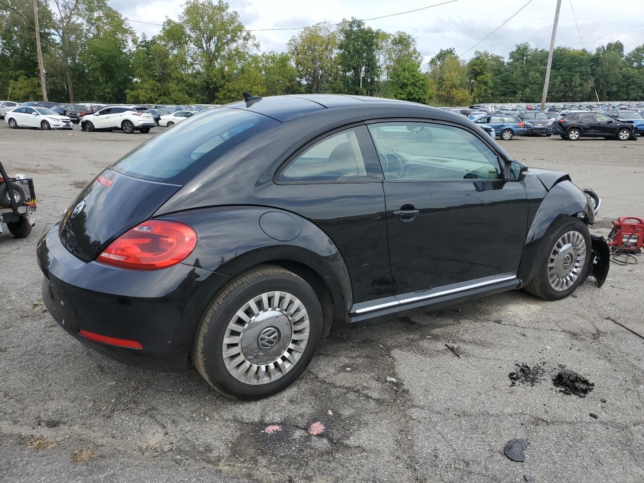 2014 Volkswagen Beetle - Фото 3