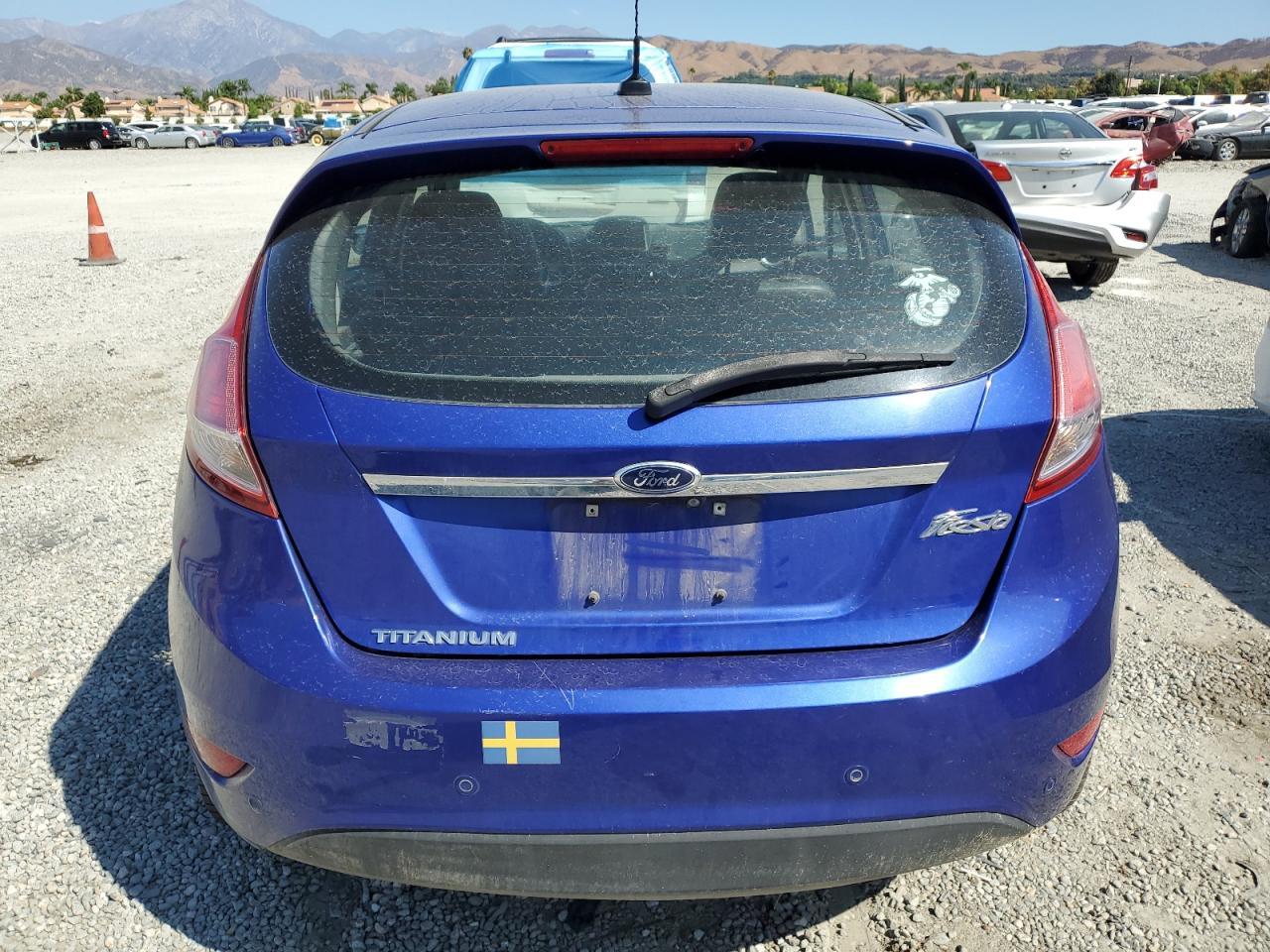 2014 Ford Fiesta Titanium - Фото 6
