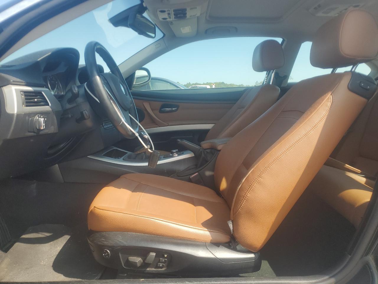 2011 BMW 328 I - Image 7