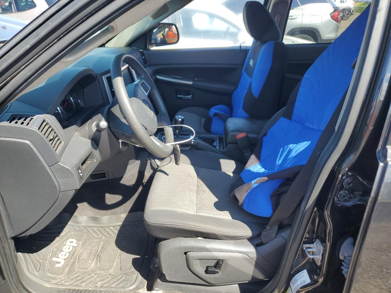 2010 Jeep Grand Cherokee Laredo - Фото 7