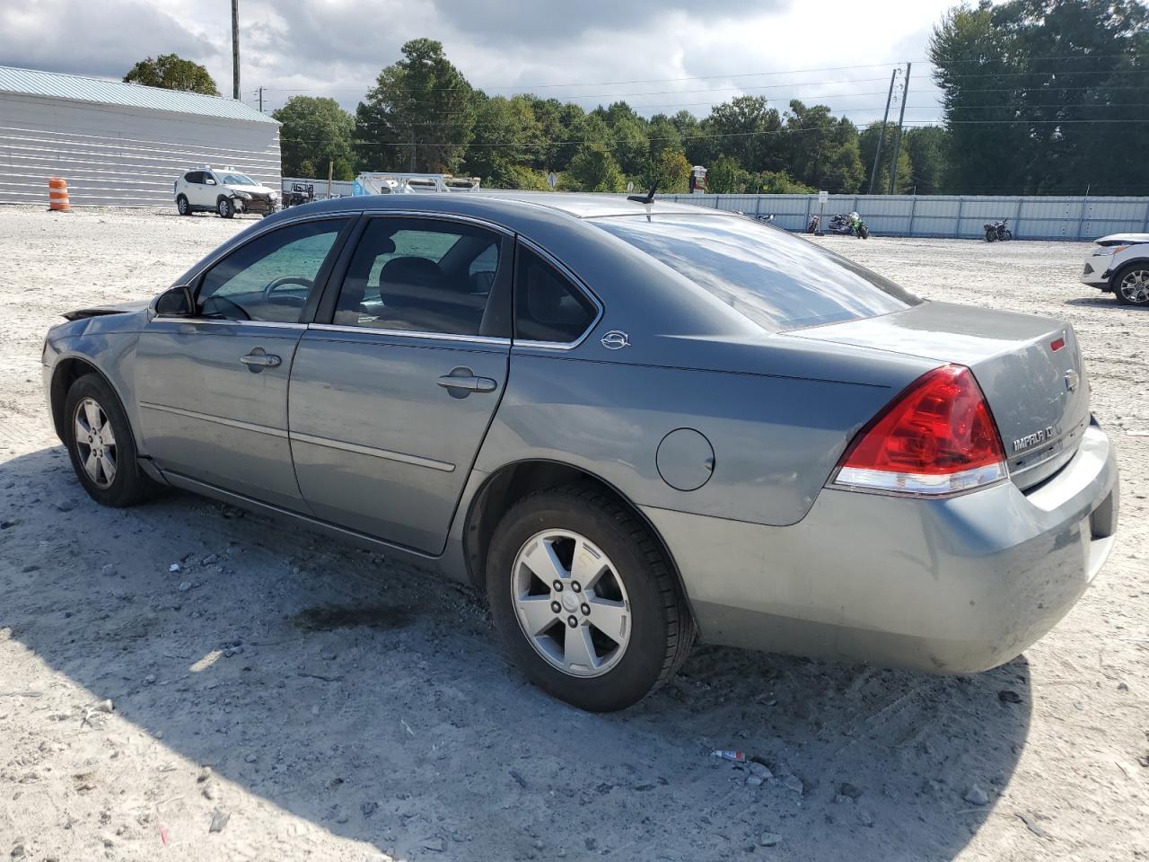 2008 Chevrolet Impala Lt - Image 2