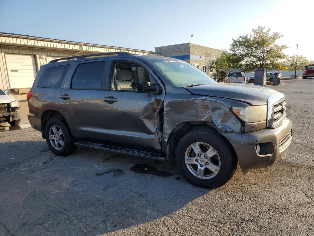 2008 Toyota Sequoia Sr5 - Image 4