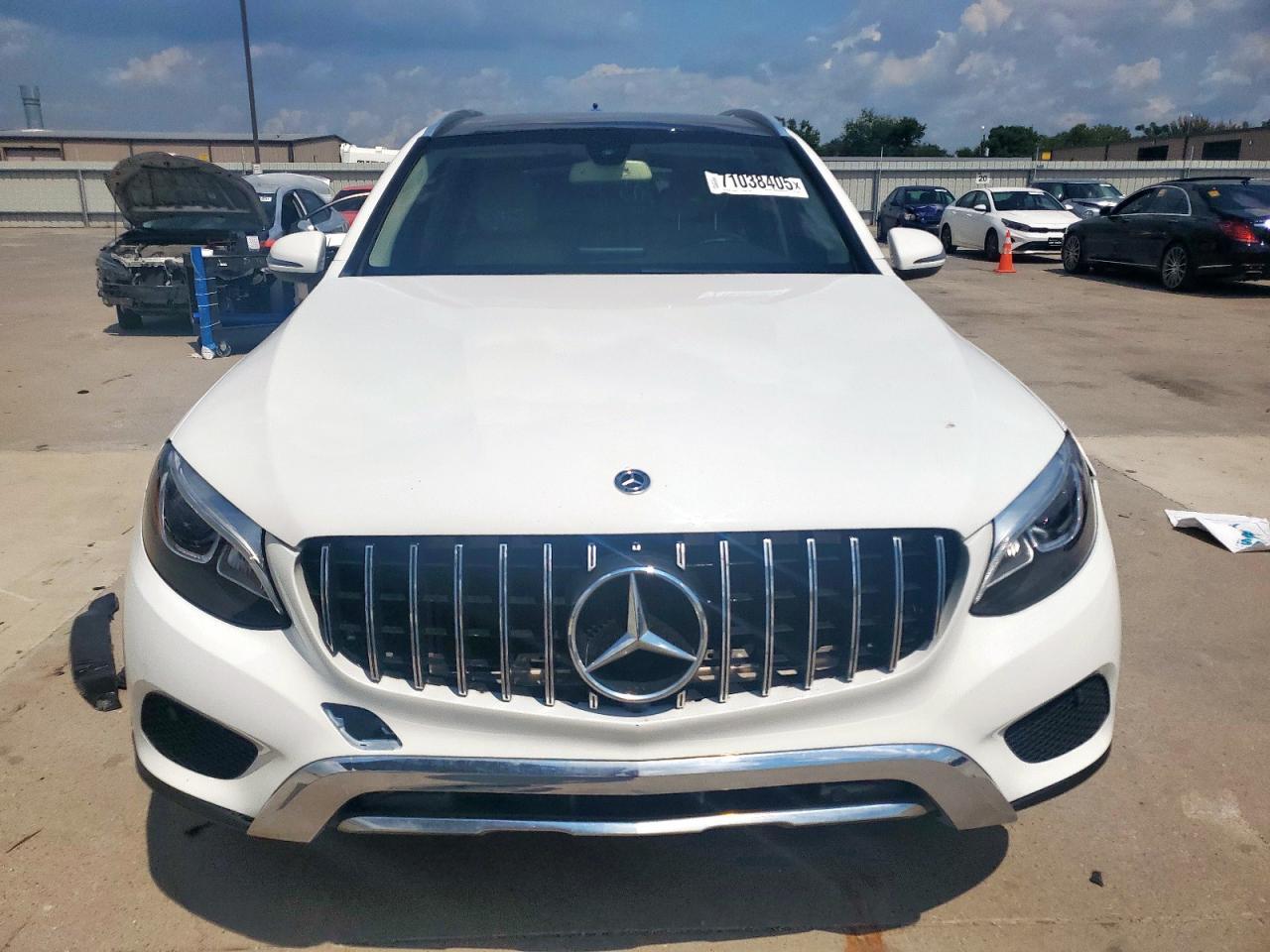 2018 Mercedes-Benz Glc 300 - Фото 5