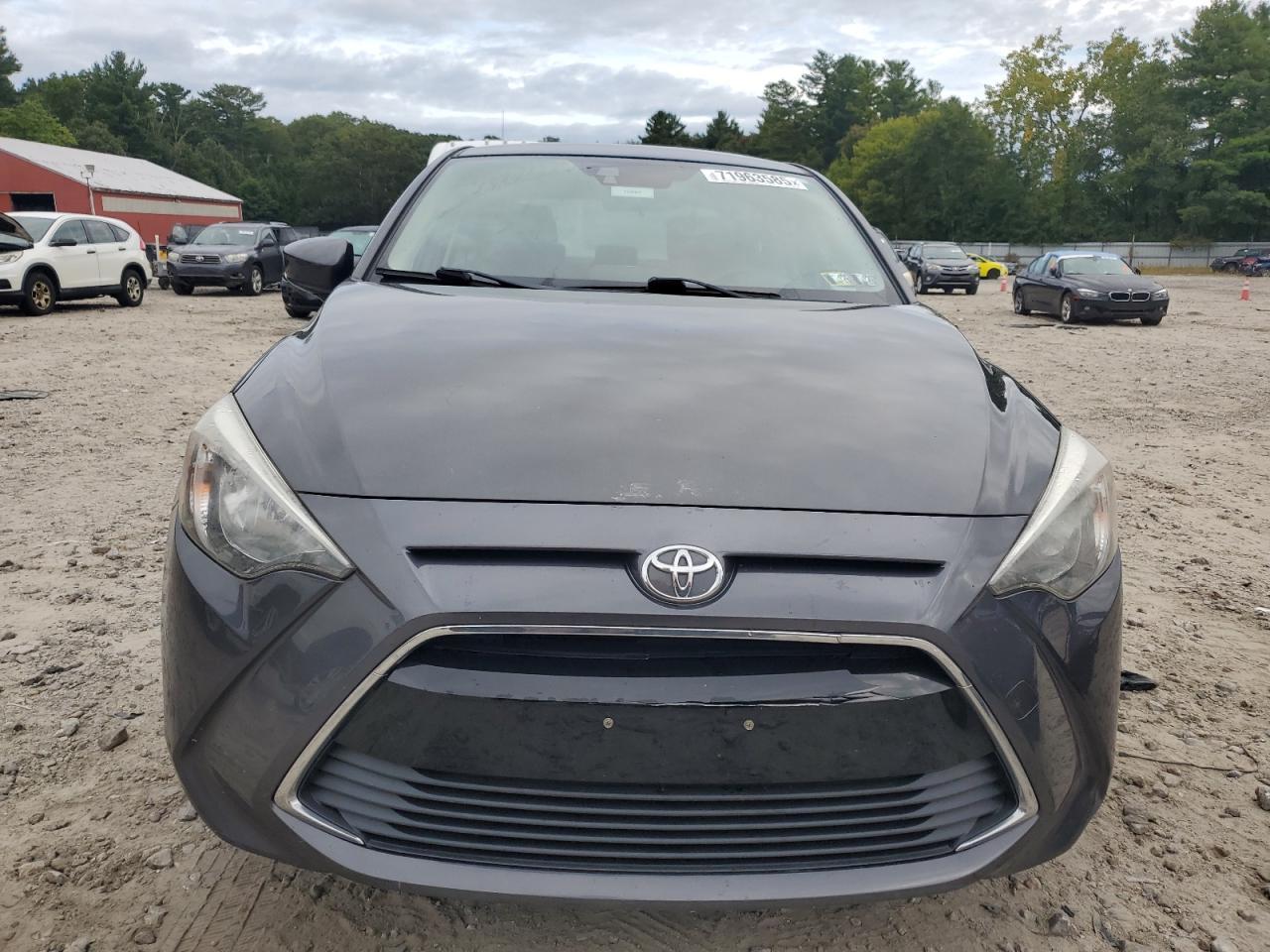 2017 Toyota Yaris Ia - Фото 5