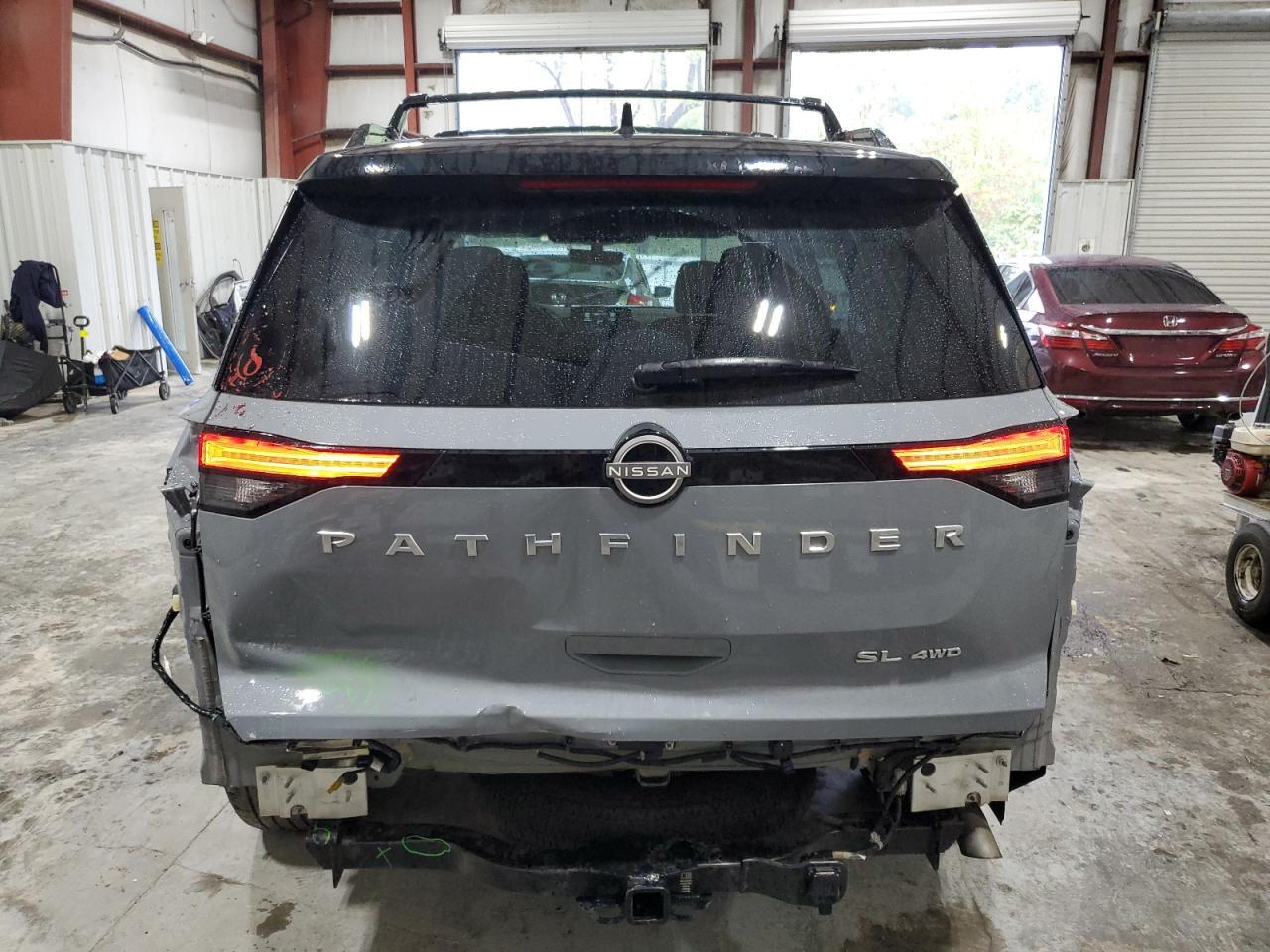 2024 Nissan Pathfinder Sl - Фото 6