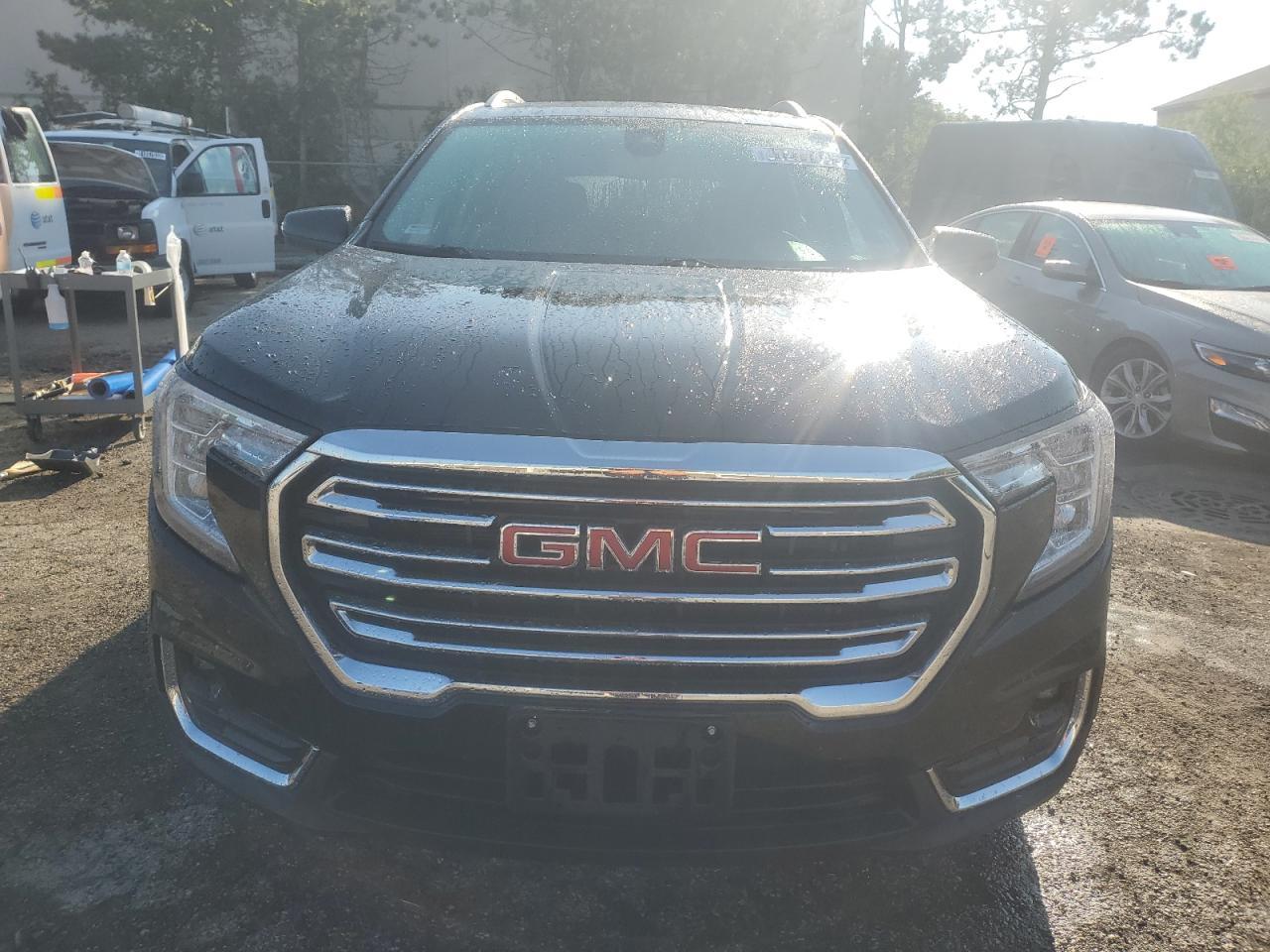 2023 GMC Terrain Slt - Фото 5