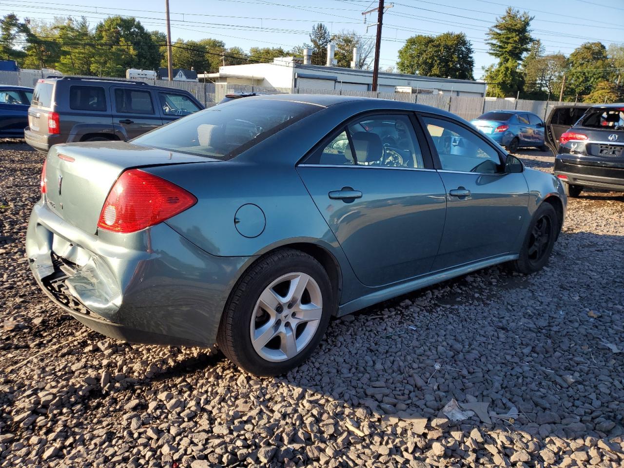 2009 Pontiac G6 - Image 3