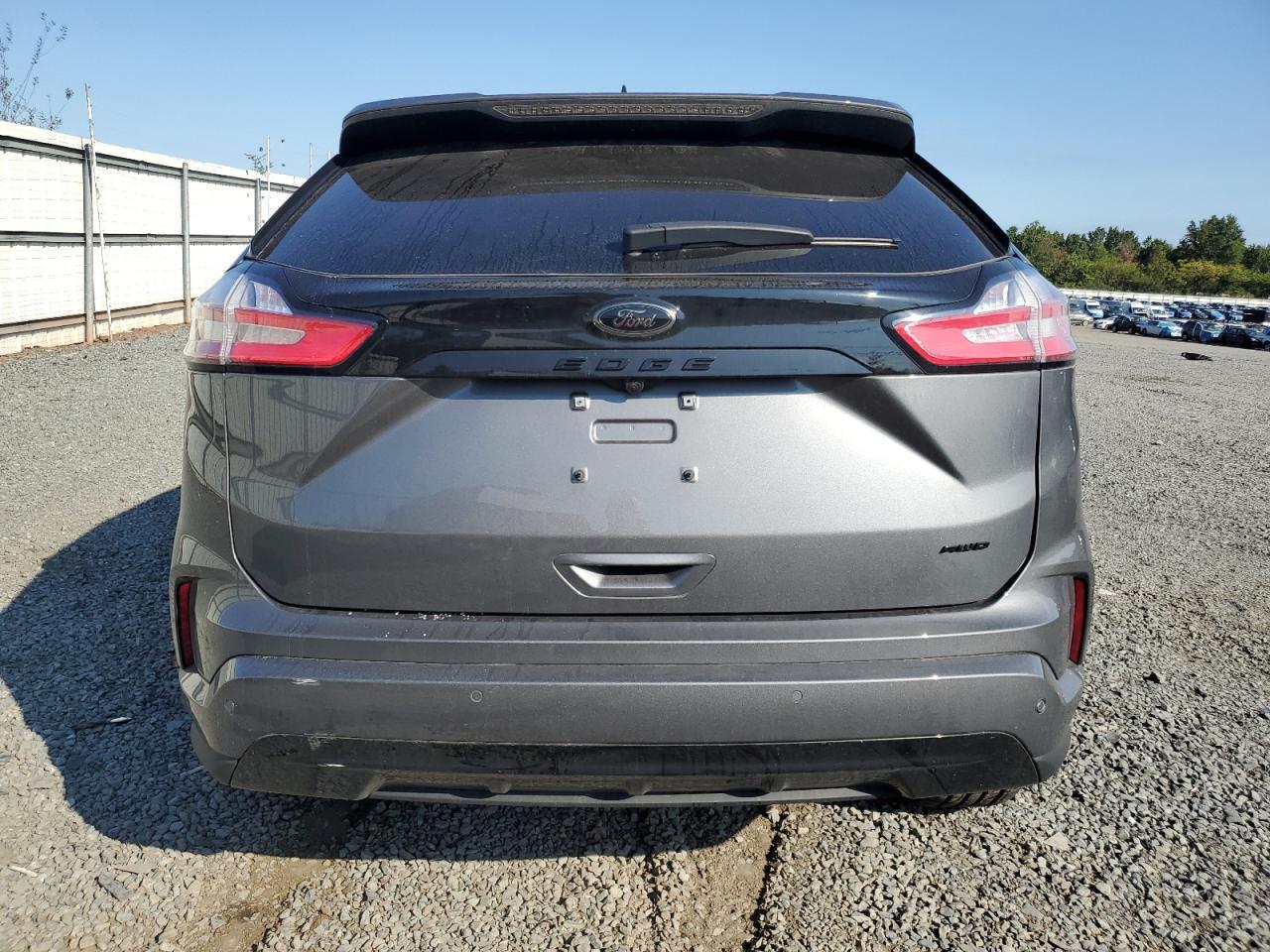 2024 Ford Edge Se - Image 6