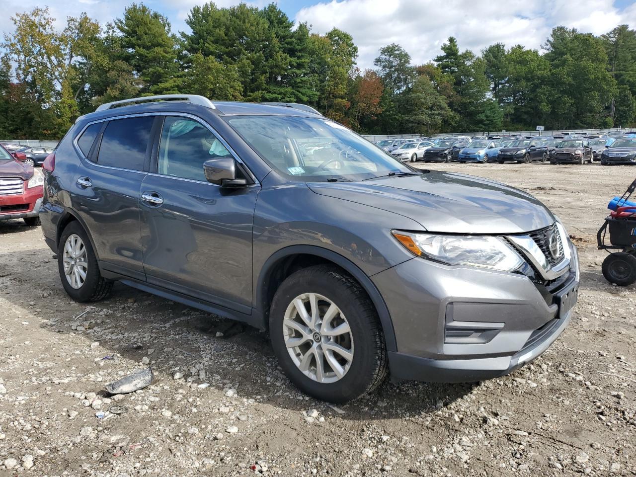 2019 Nissan Rogue S - Фото 4