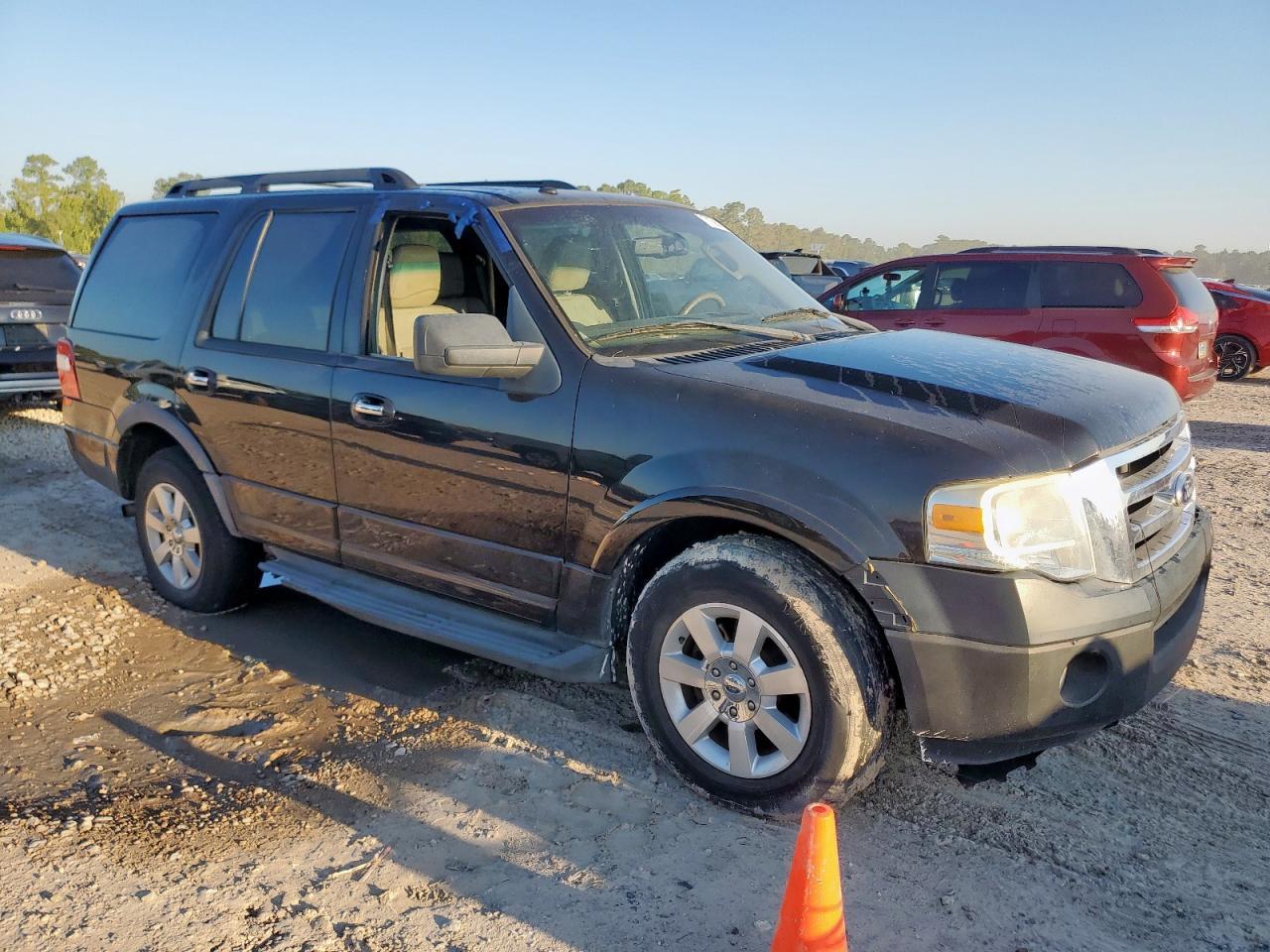 2010 Ford Expedition Xlt - Фото 4